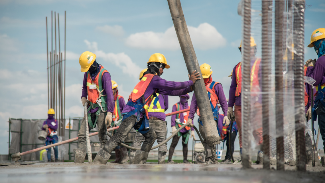 Man blijft 6 jaar onopgemerkt weg van werk maar wordt ontdekt tijdens een prijsuitreiking