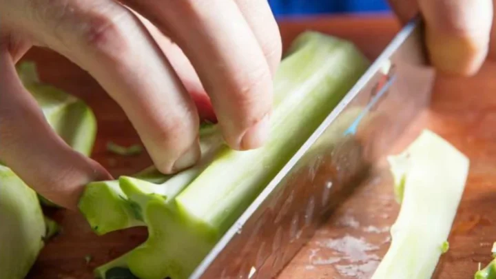 Gooi de broccolistengels nooit weg: Dit kun je ermee doen (bijna niemand weet dit)